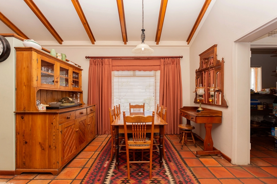 4 Bedroom Property for Sale in Middedorp Western Cape